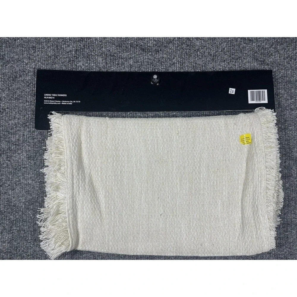 Robert Stanley Shimmer Table Runner with Fringe Cream Gold 14x72‎ NWT 5982806